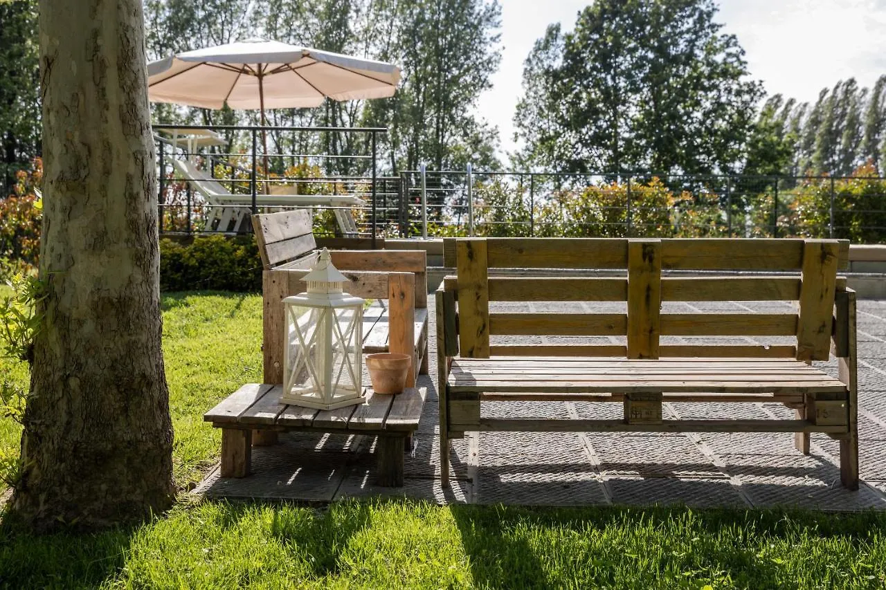 Bed and Breakfast Vecchio Granaio Pisa 2*,  Italien